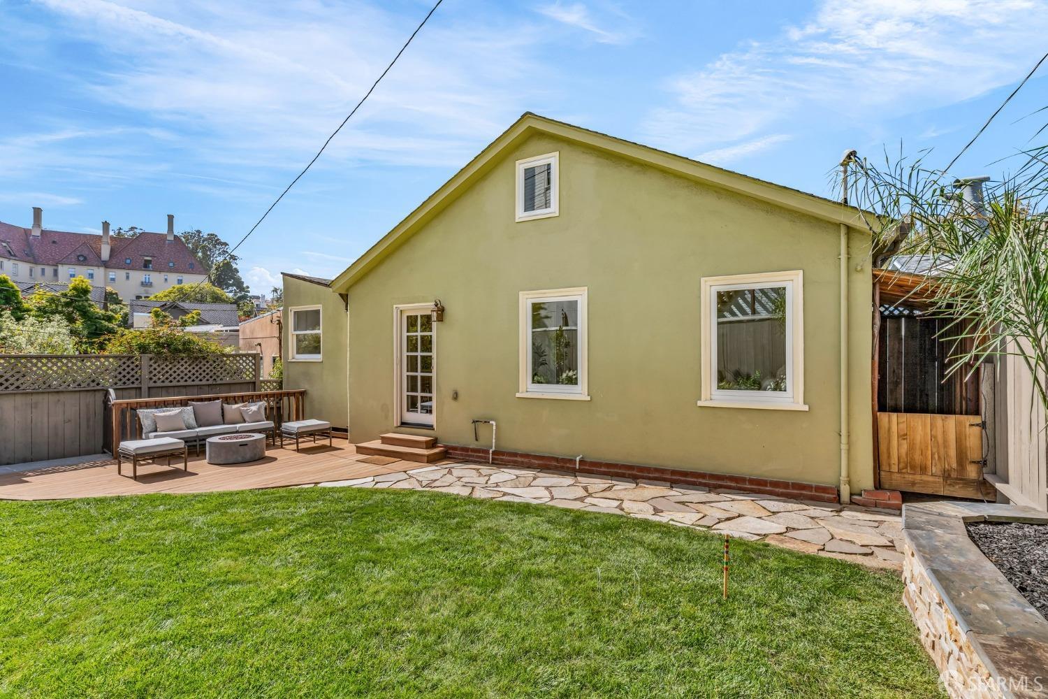 381 Wawona Street