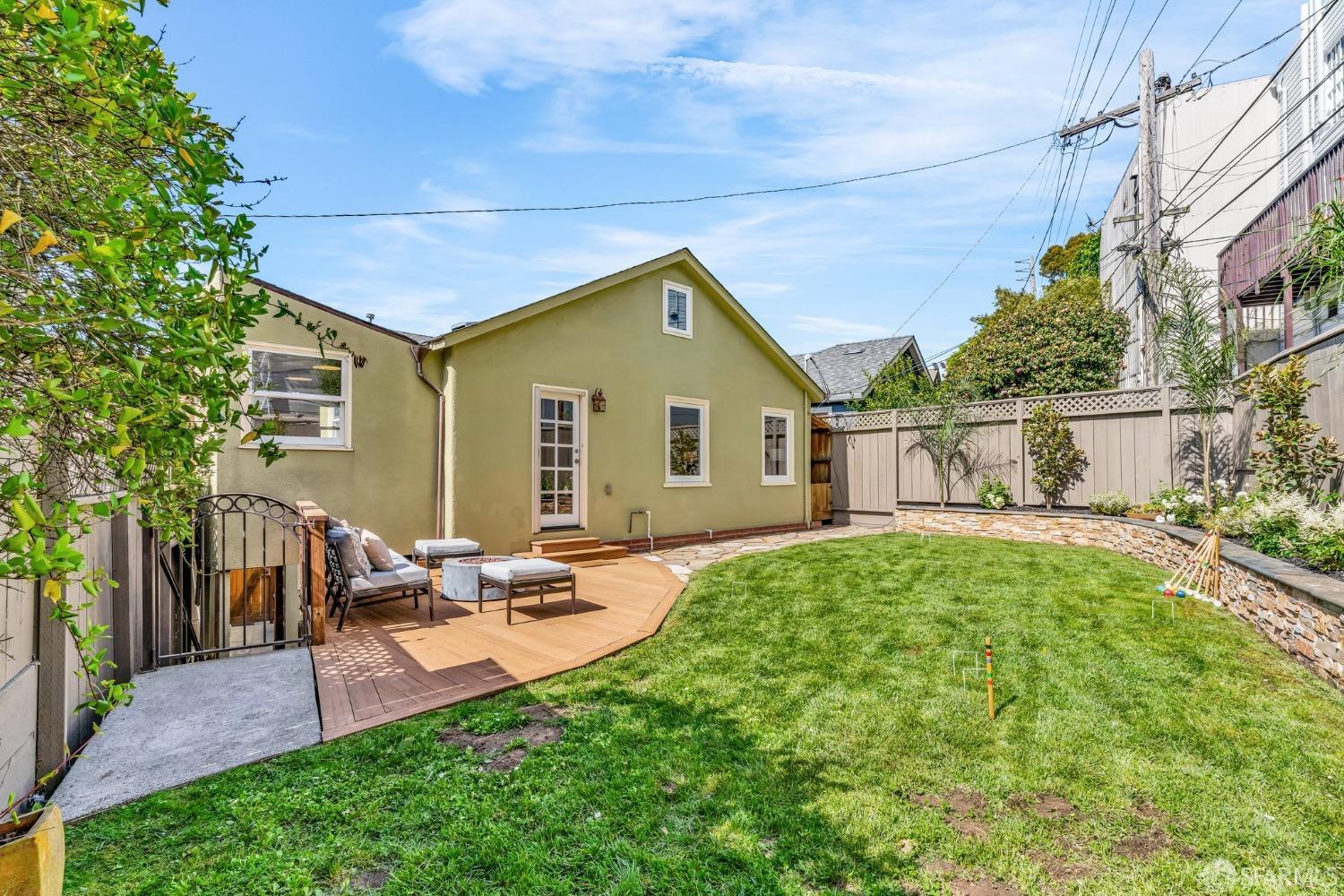 381 Wawona Street