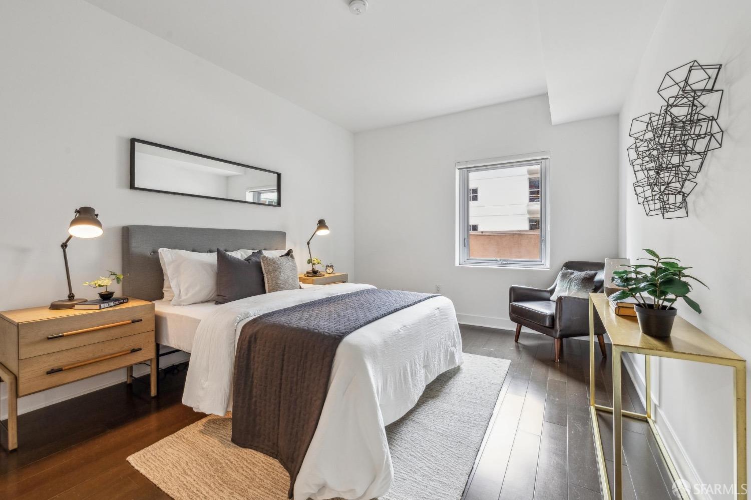 72 Townsend Street # 301