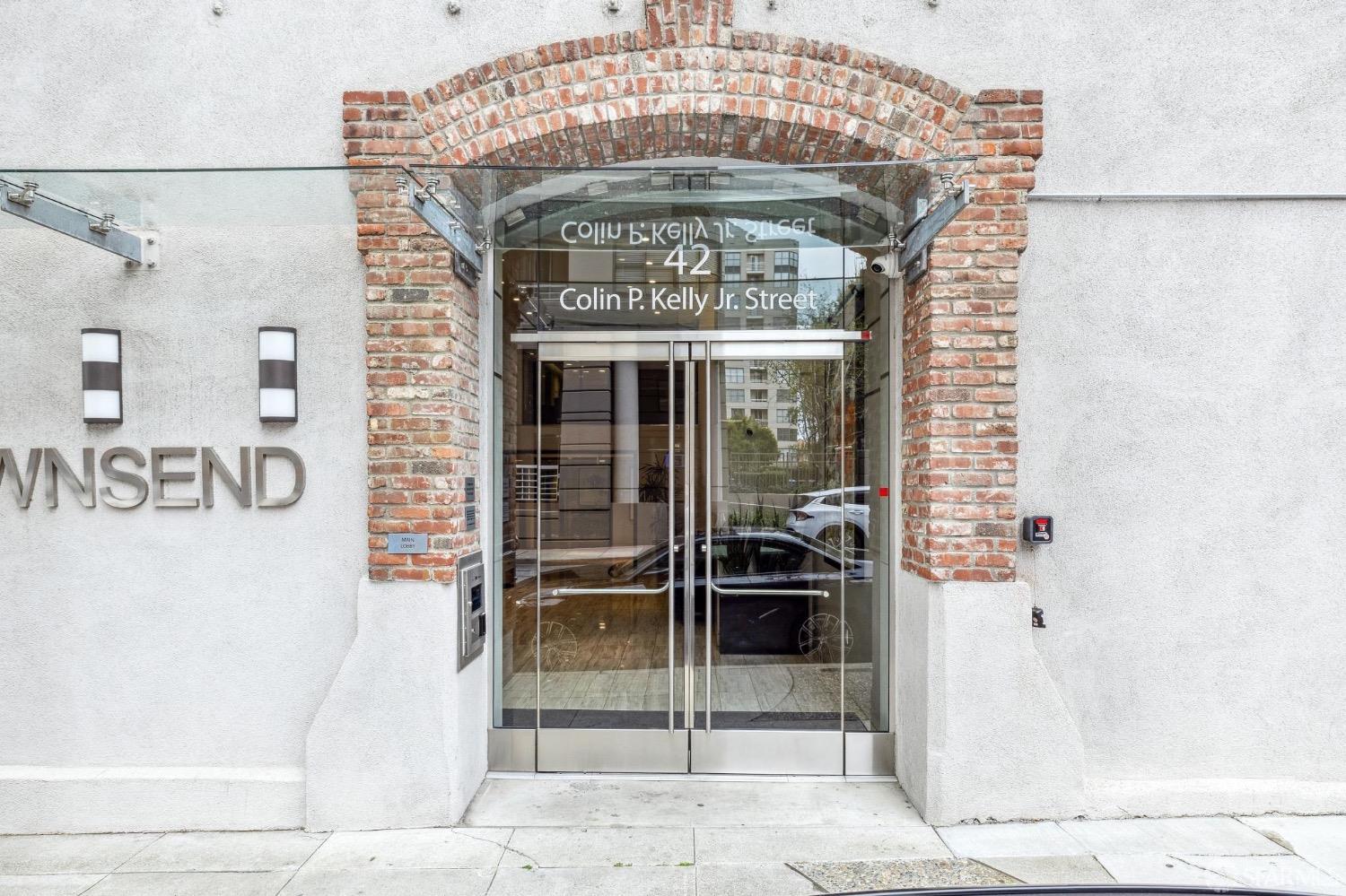 72 Townsend Street # 301
