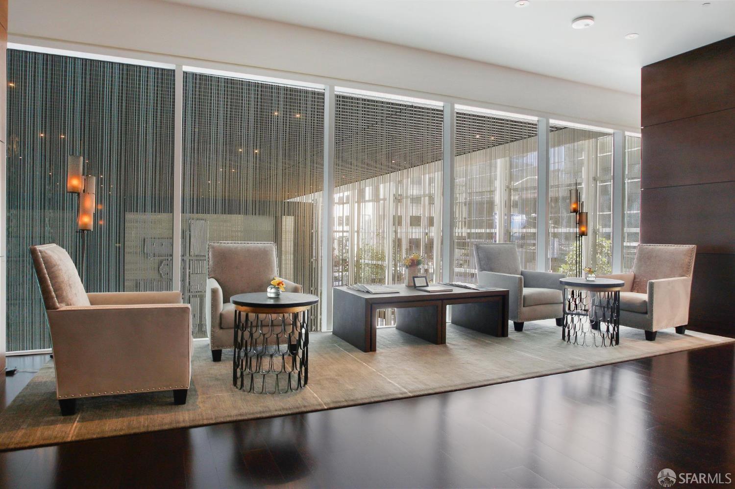 301 Mission Street # 14A
