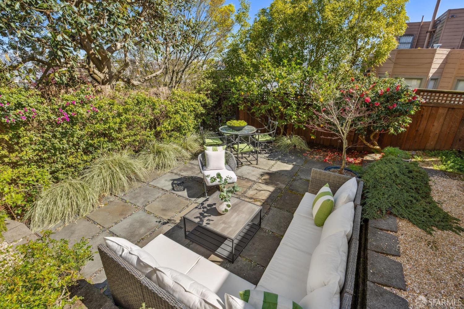 25 Alpine Terrace # A