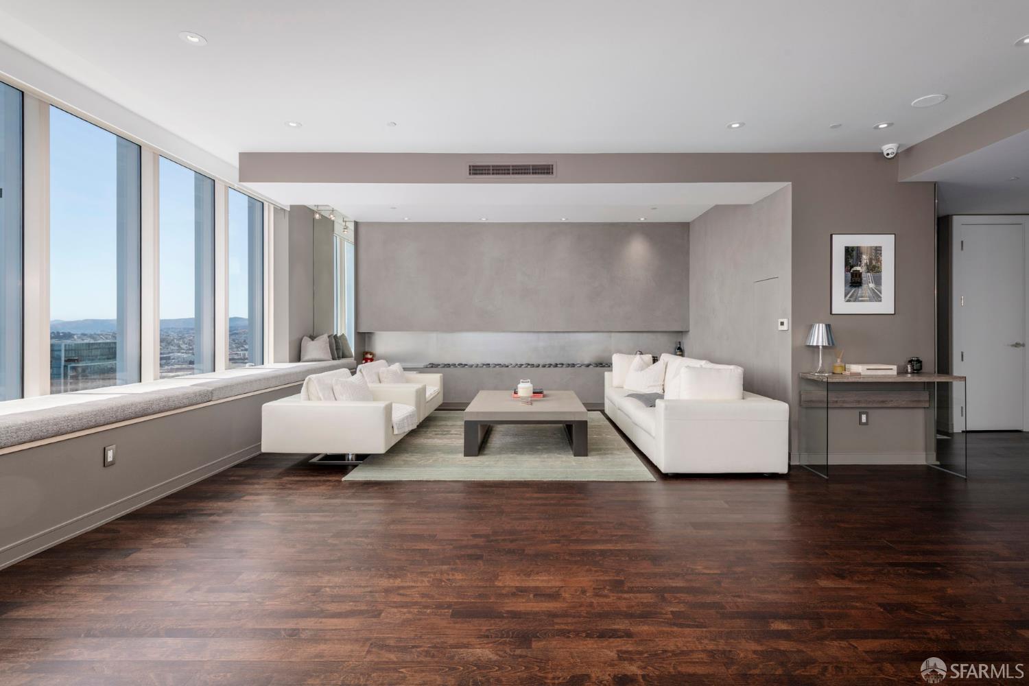 301 Mission Street # 43D