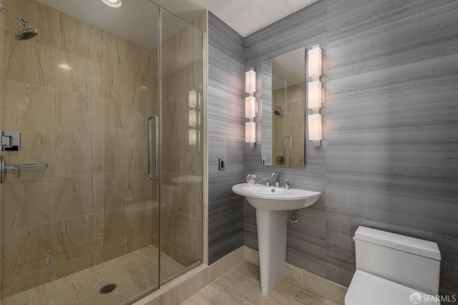 301 Mission Street # 43D
