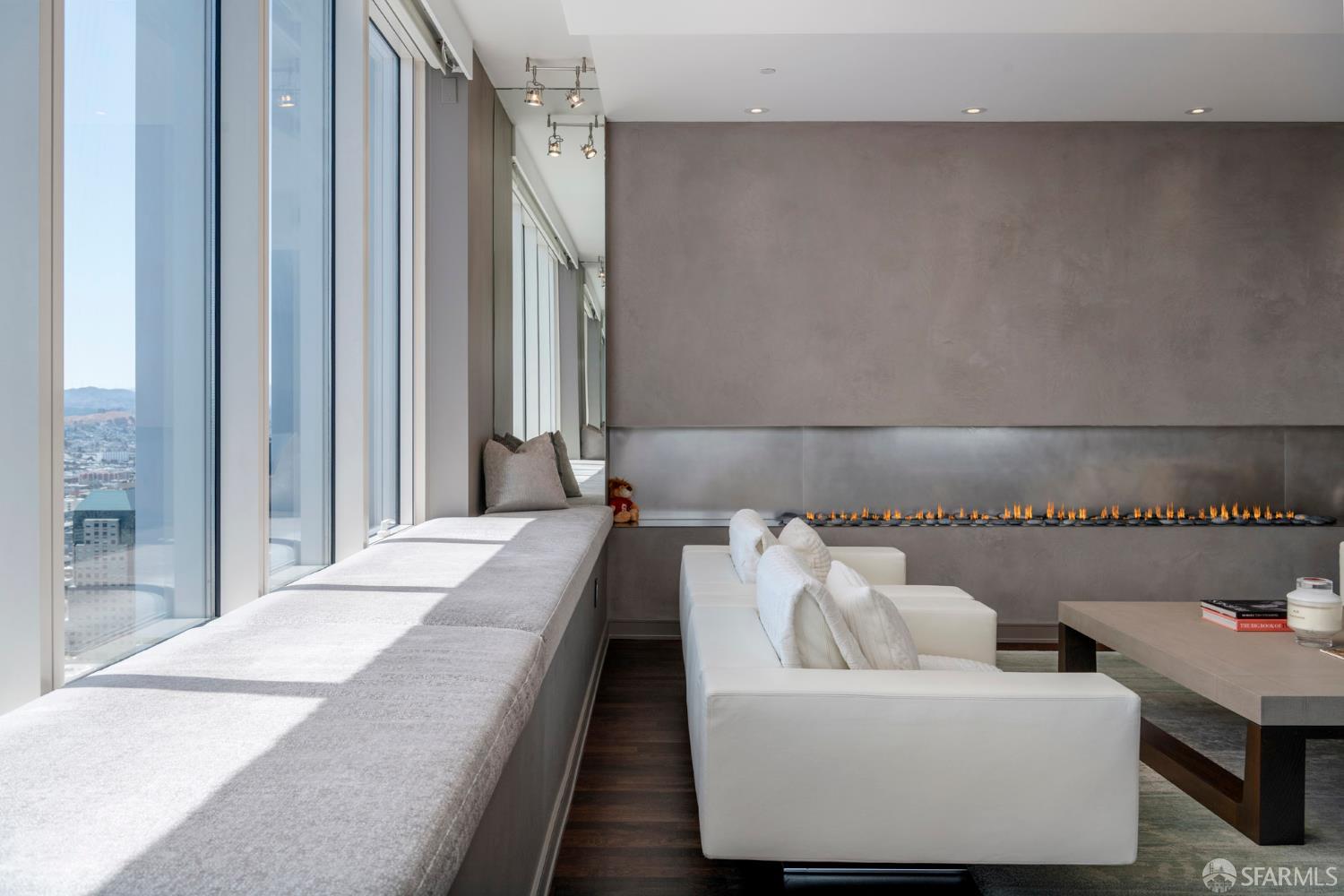 301 Mission Street # 43D
