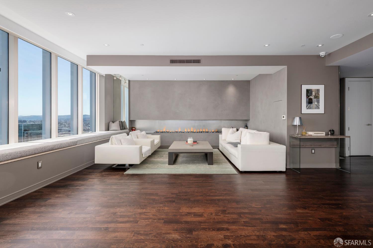 301 Mission Street # 43D