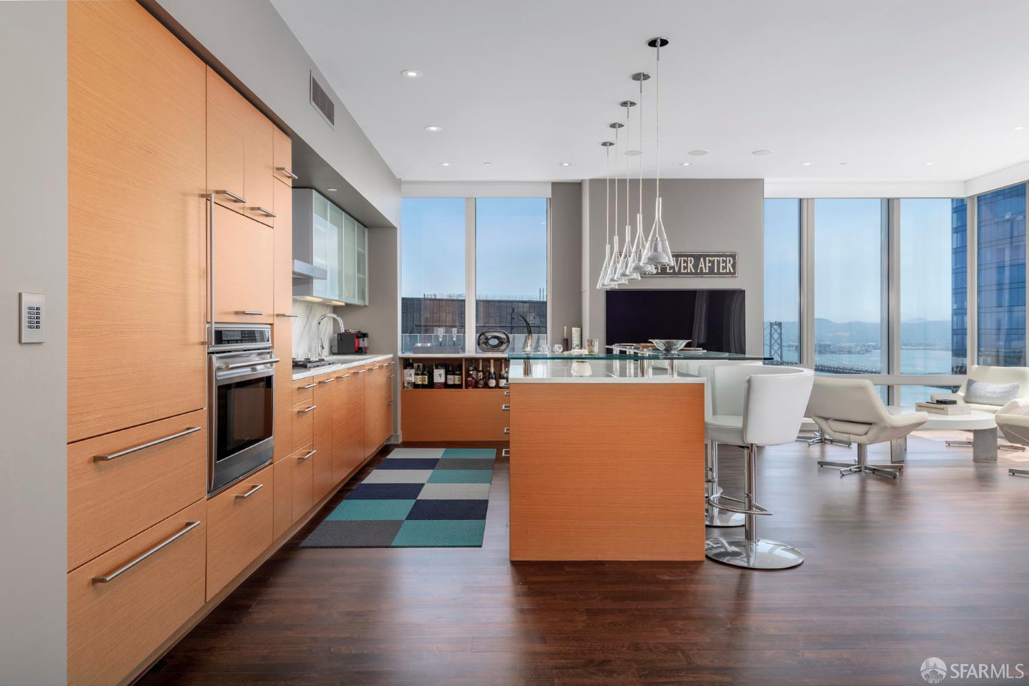 301 Mission Street # 43D