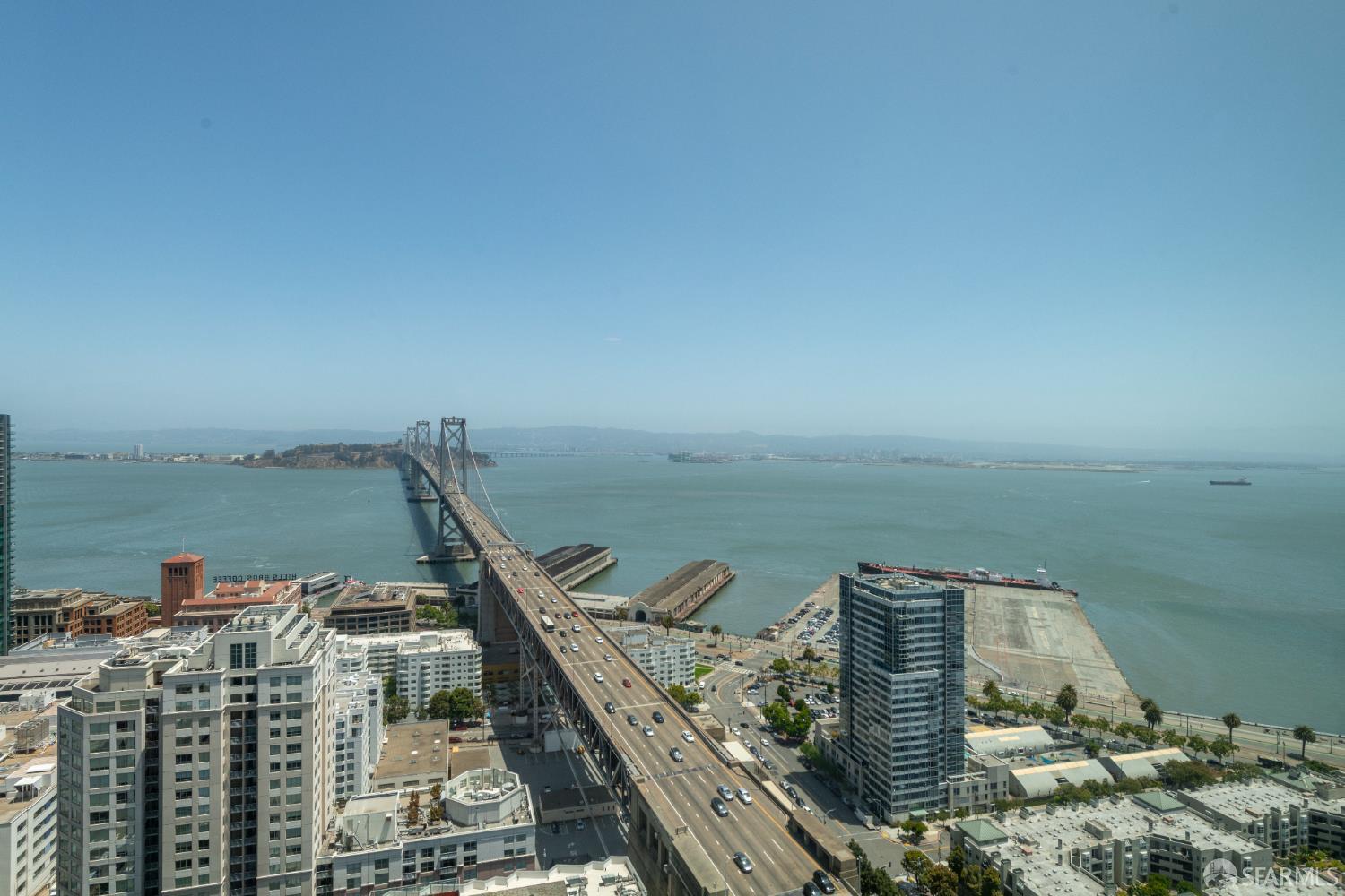 425 1st Street # 3301