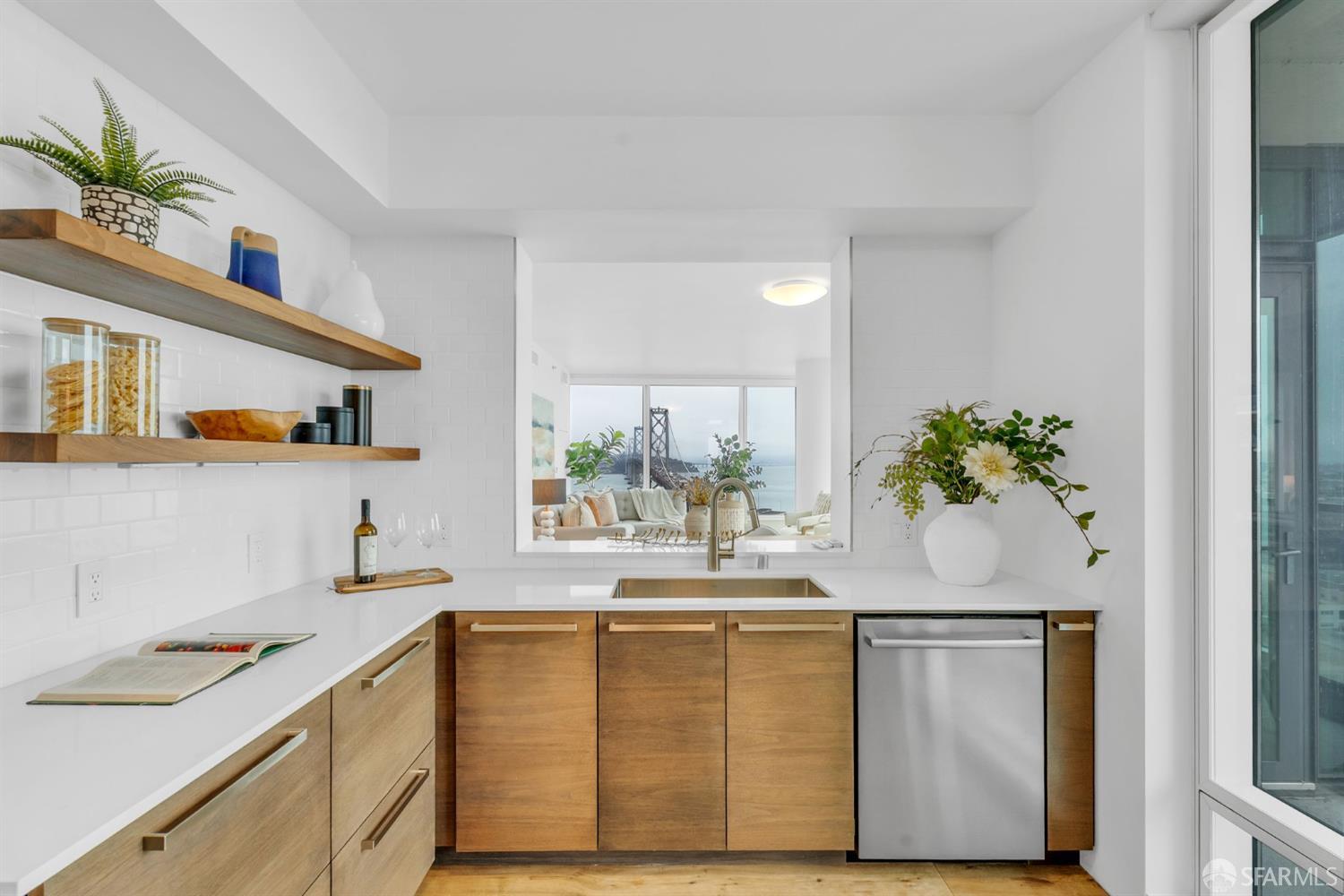 425 1st Street # 1902