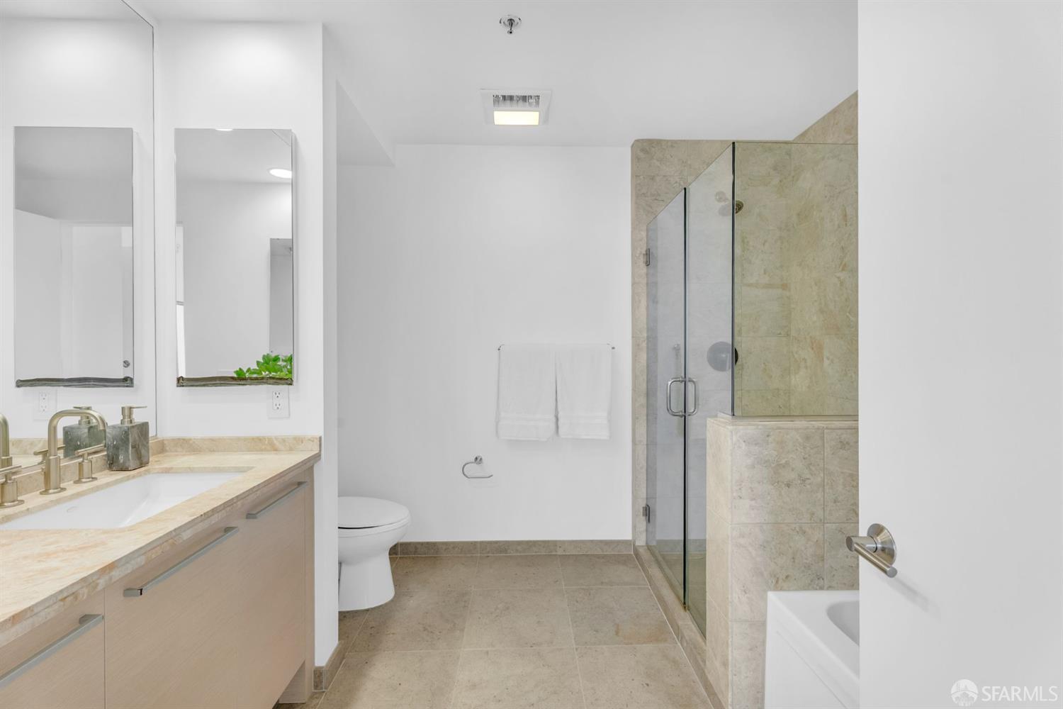 425 1st Street # 1902