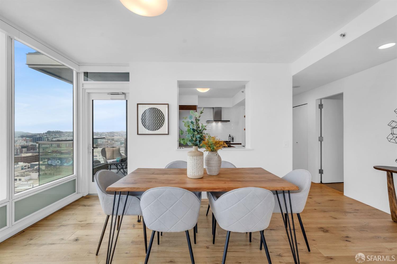 425 1st Street # 1902