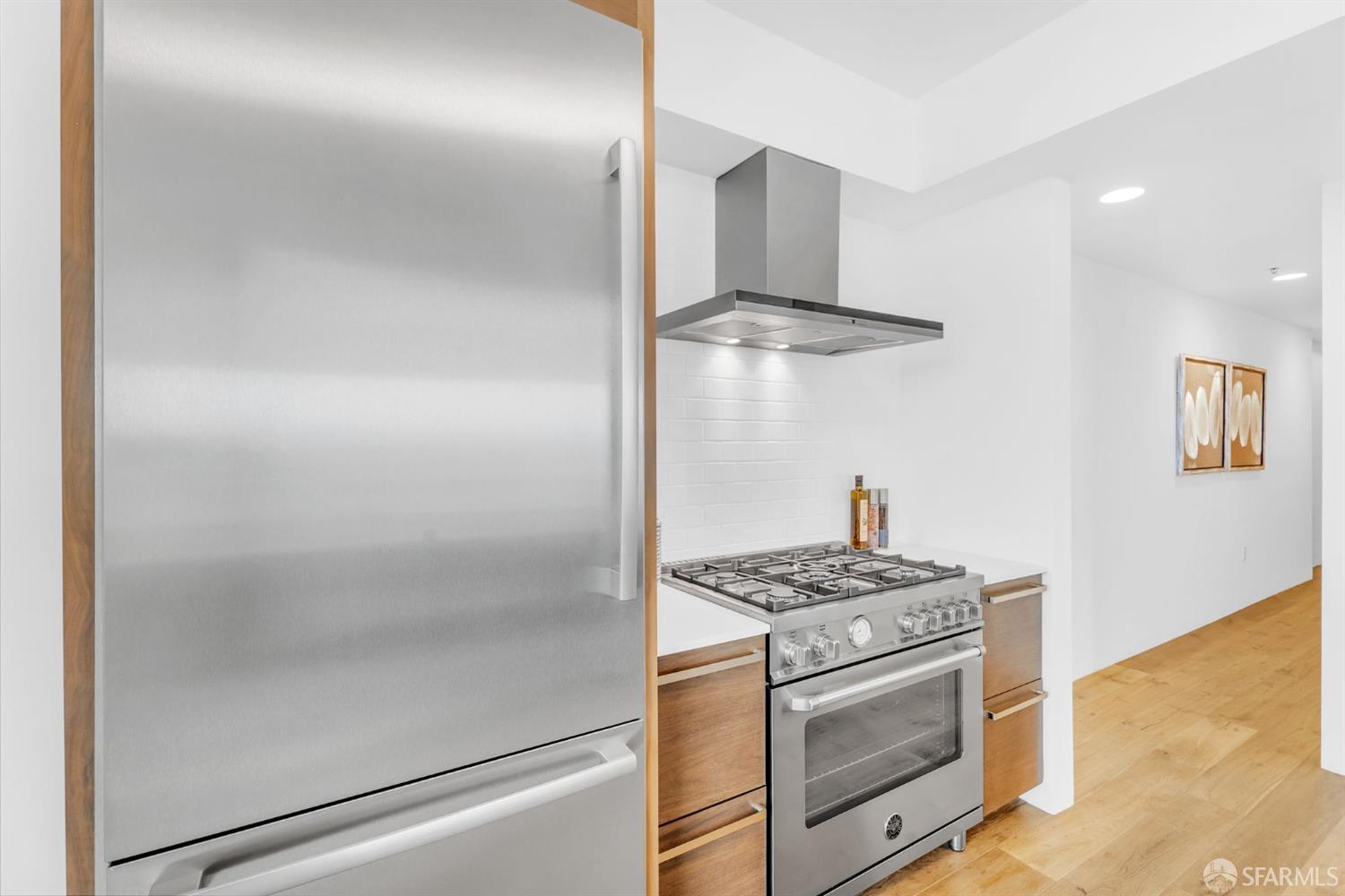 425 1st Street # 1902