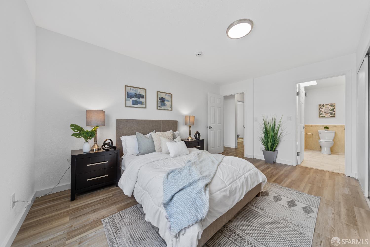 338 Deanne Lane