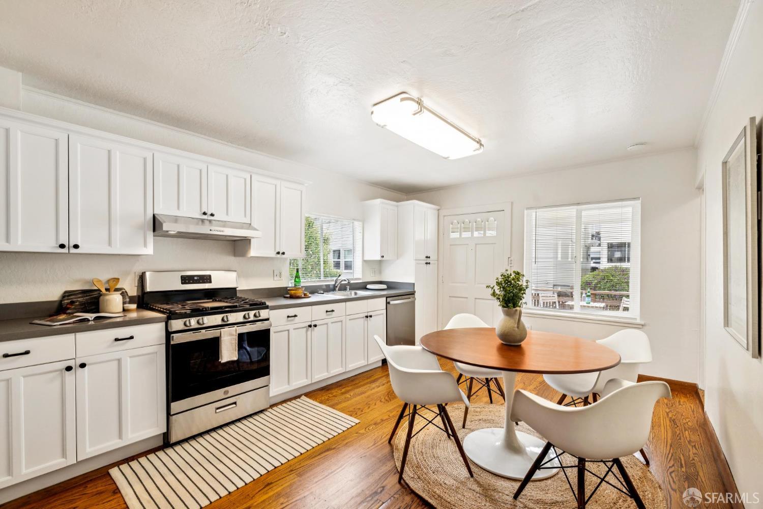 2448 Greenwich Street