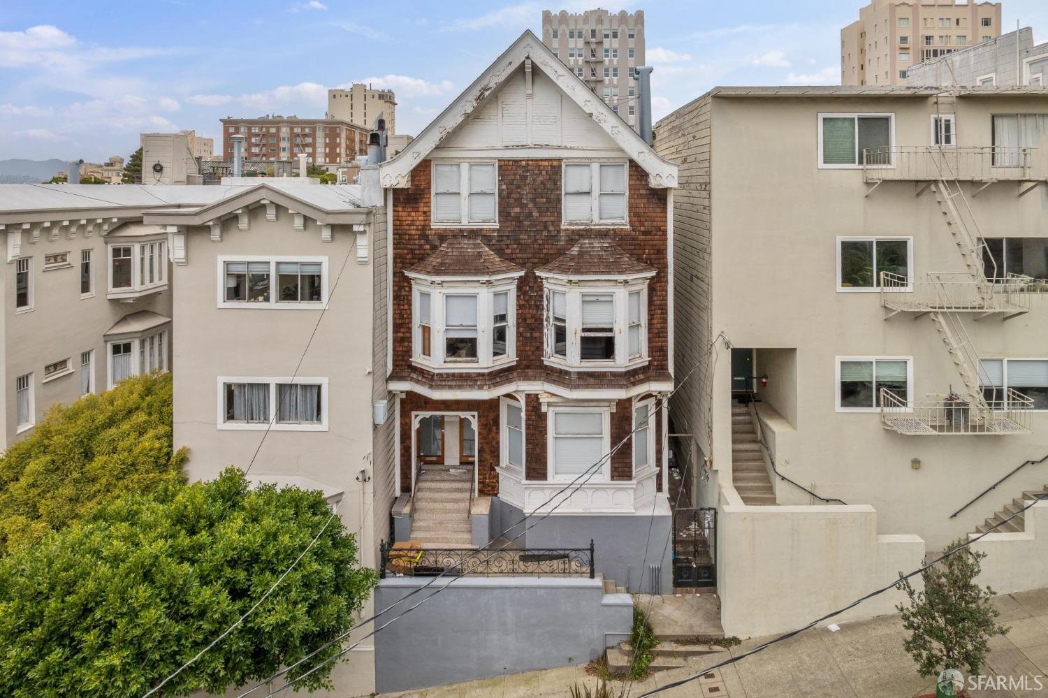 1152-1154 Green Street