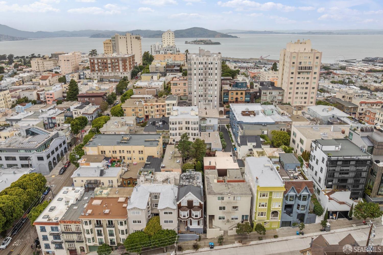 1152-1154 Green Street