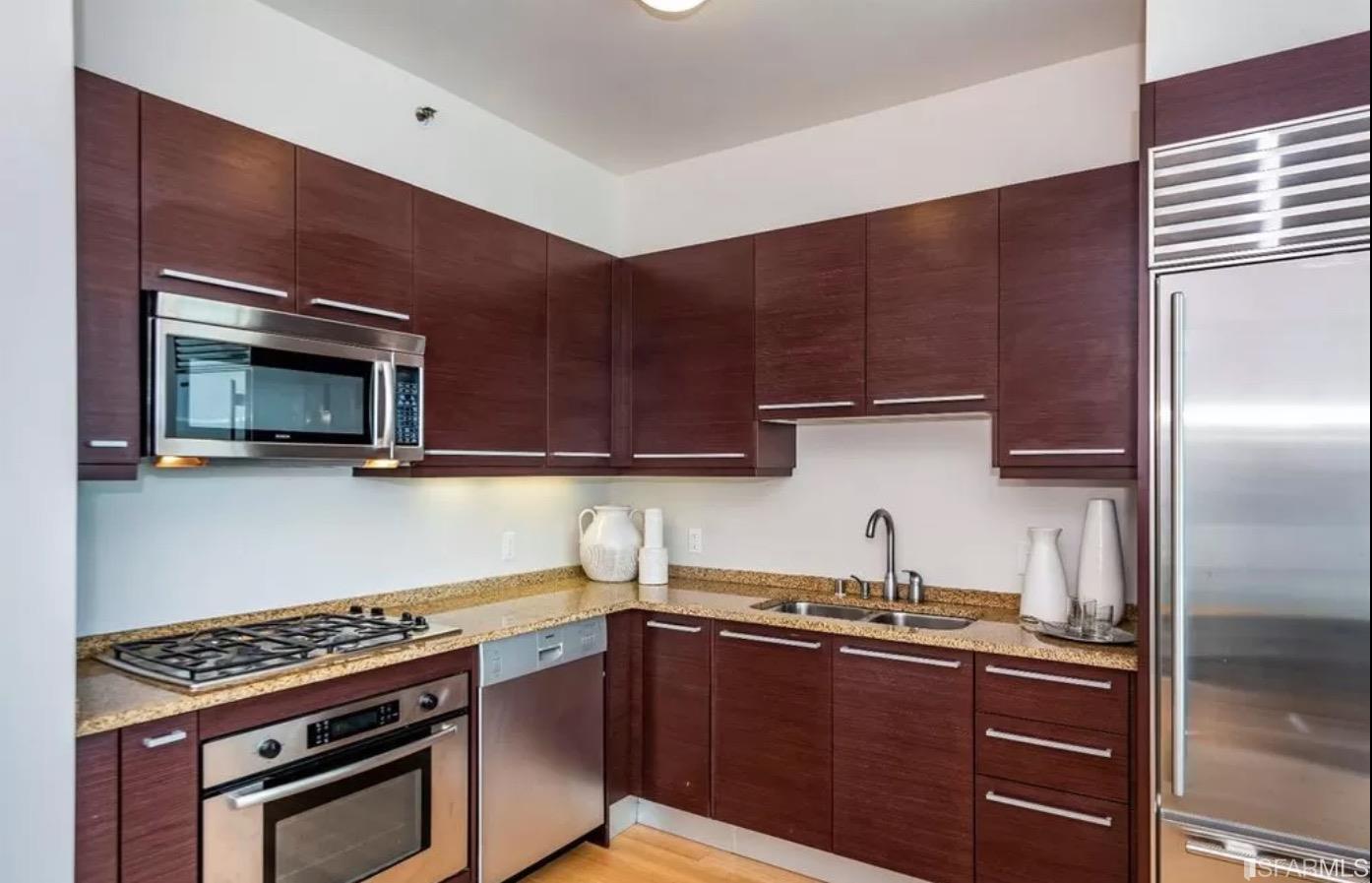 425 1st Street # 2504