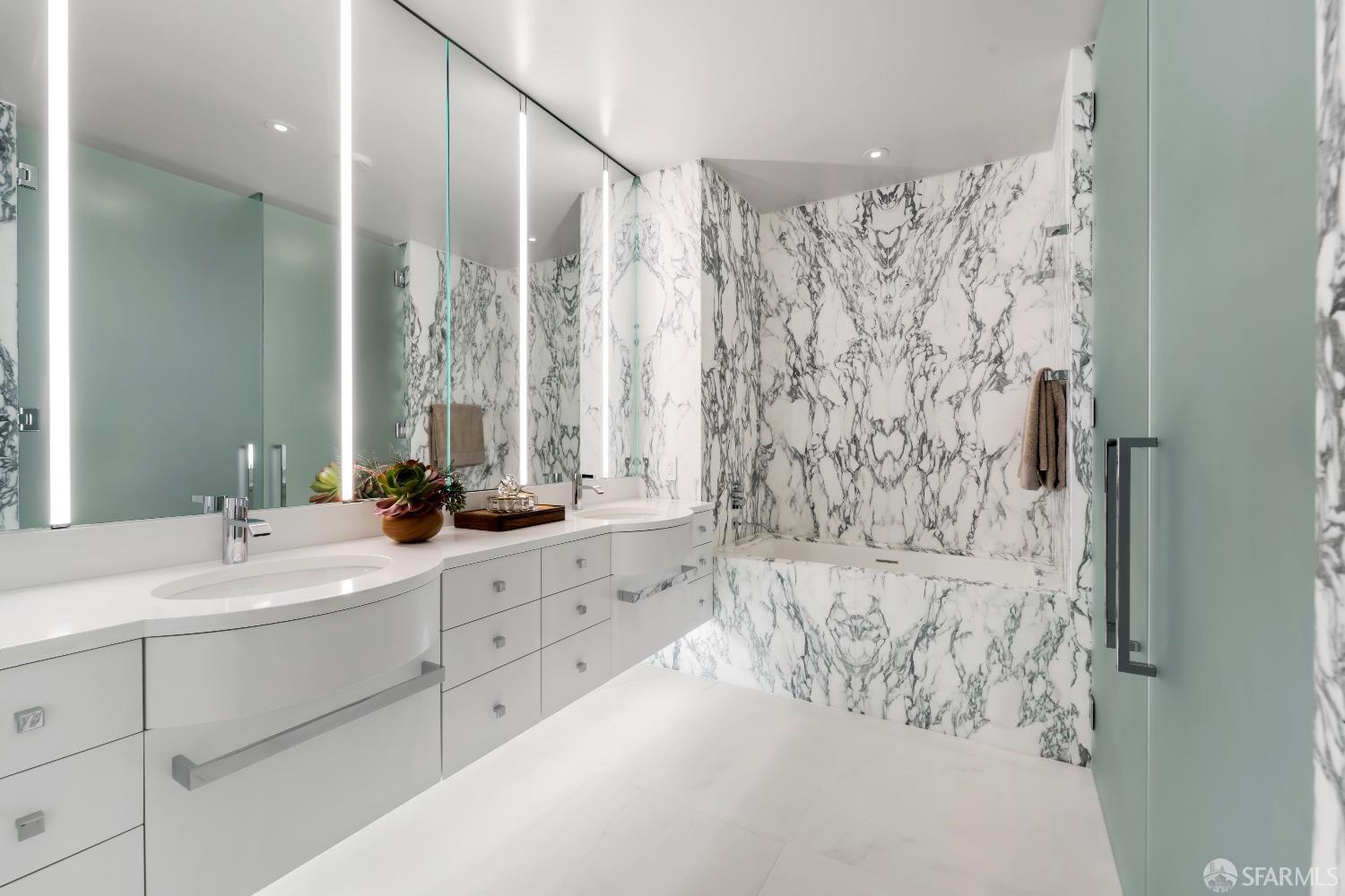 181 Fremont Street # 62B