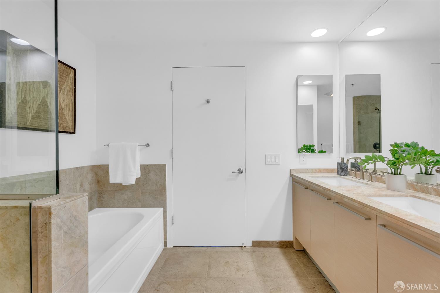 425 1st Street # 1902