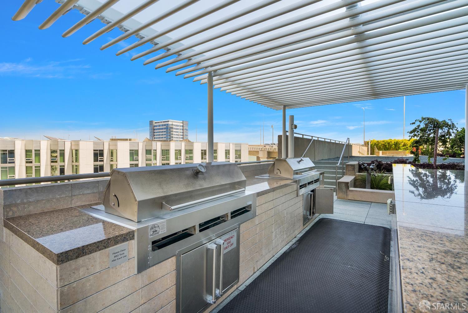 425 1st Street # 1902