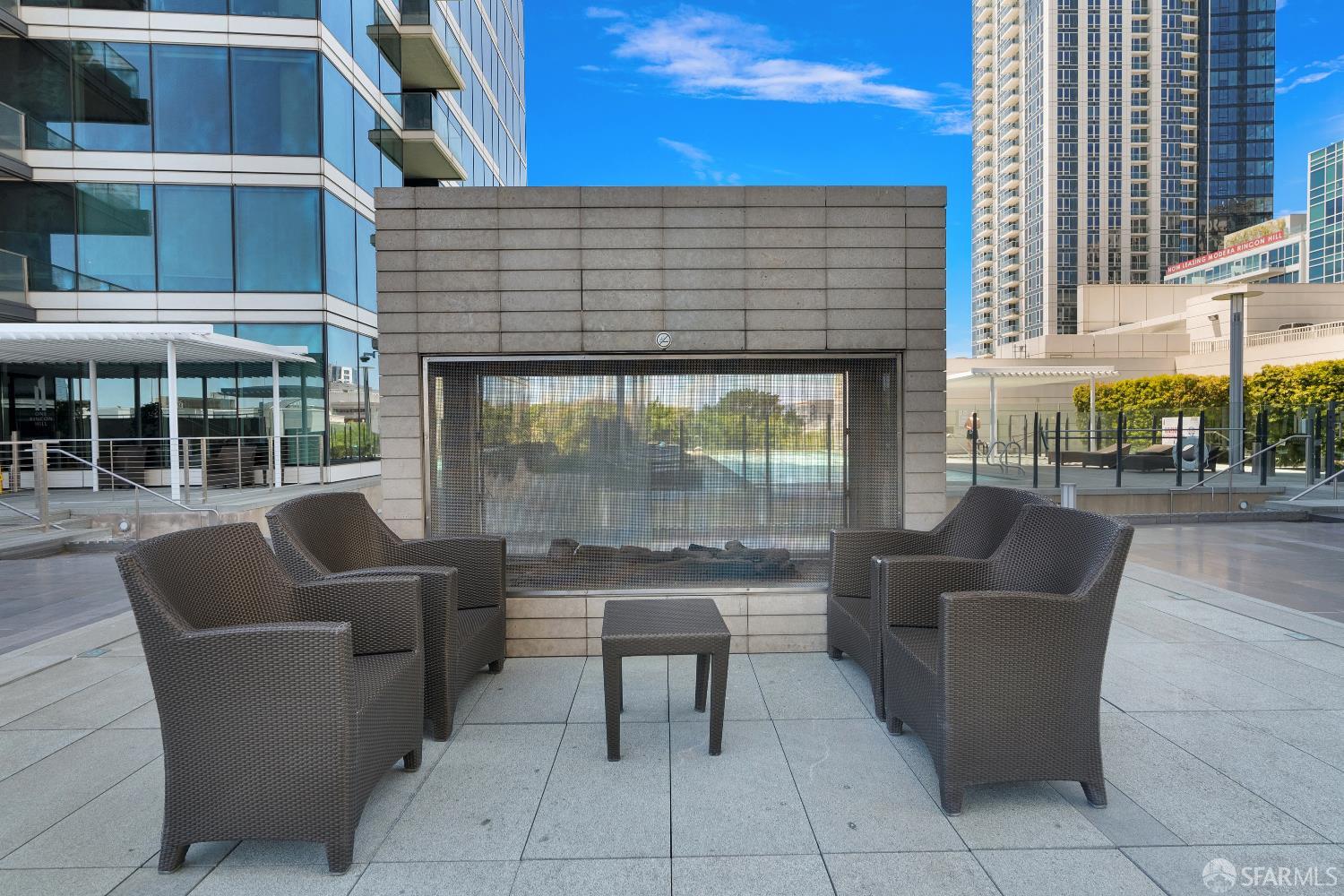 425 1st Street # 1902