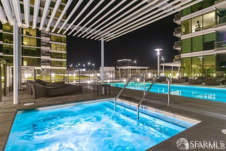 425 1st Street # 1902