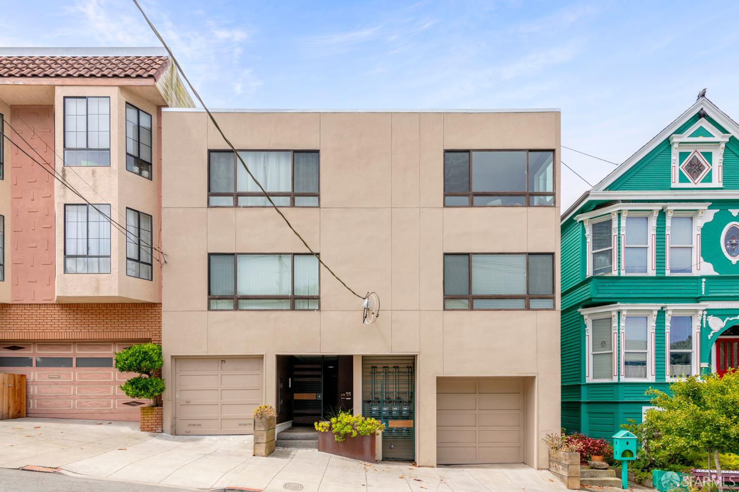 1635 10th Avenue # 4