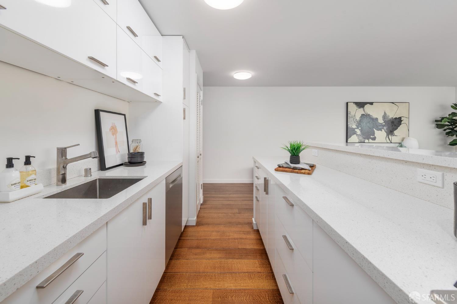 1635 10th Avenue # 4