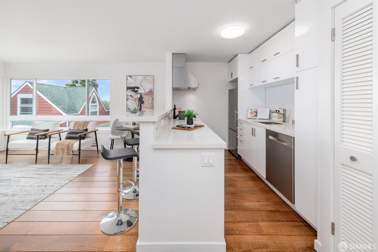 1635 10th Avenue # 4