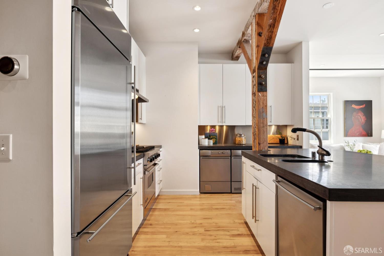 2169 Folsom Street # M201
