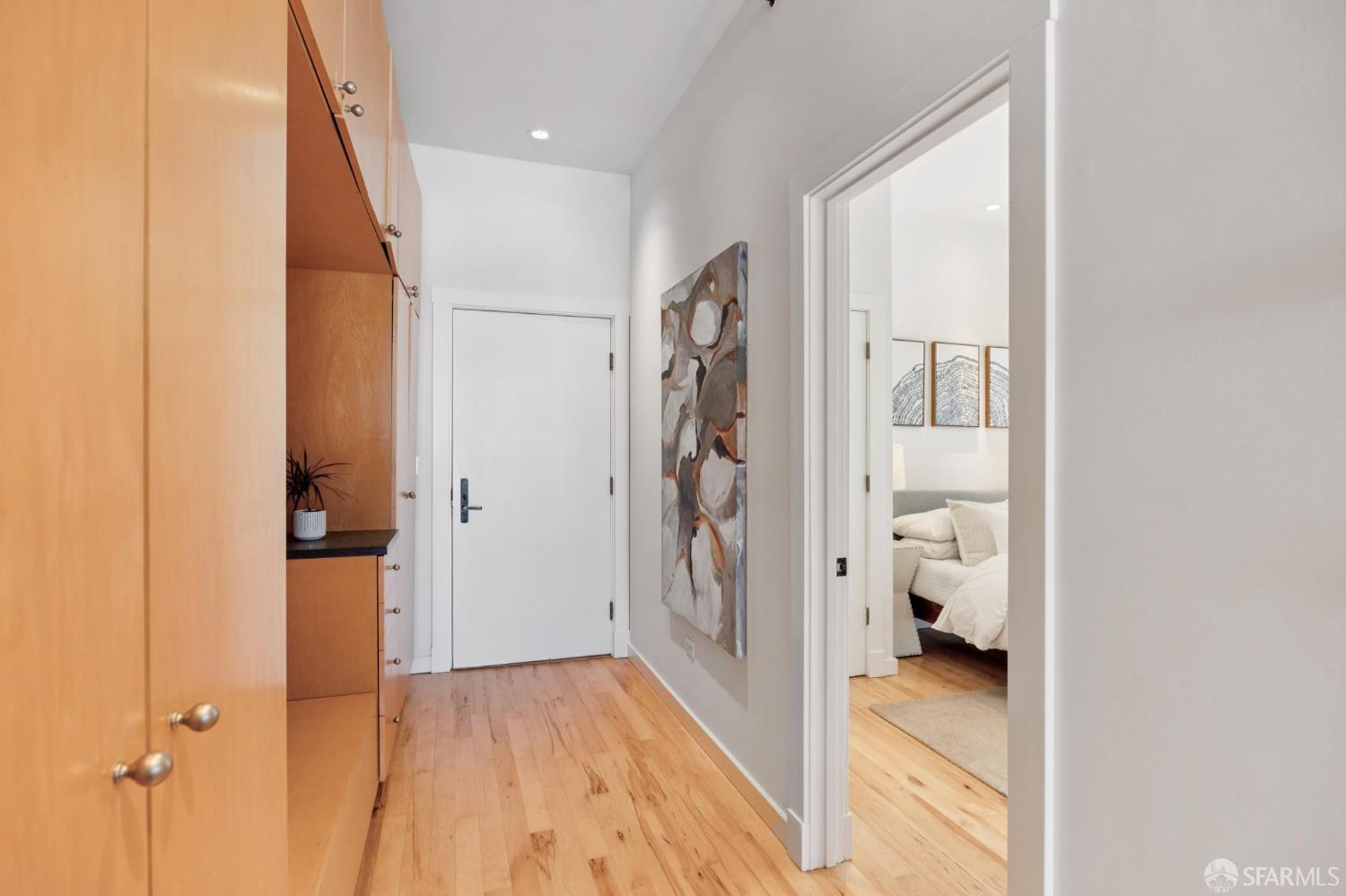 2169 Folsom Street # M201
