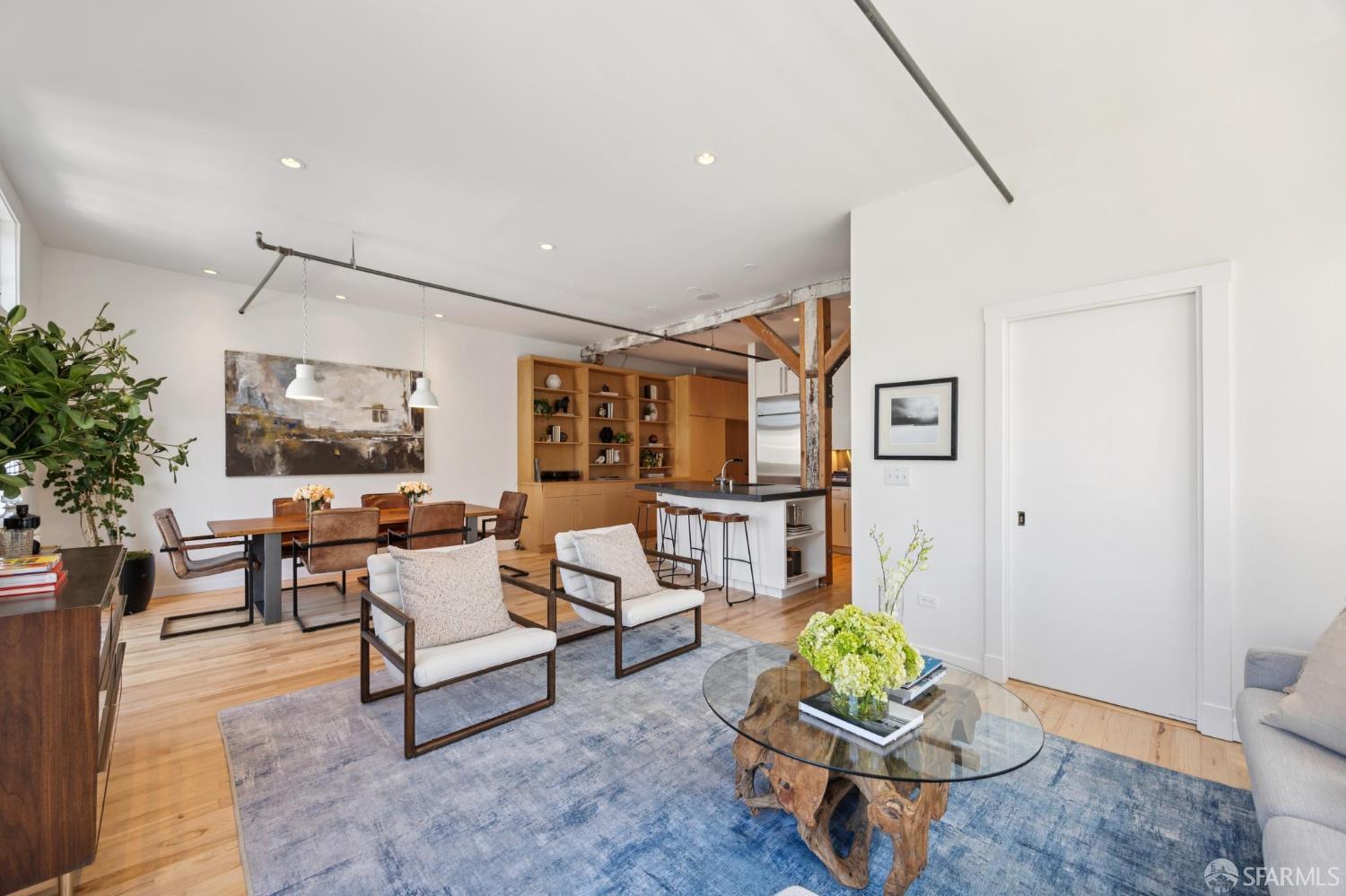 2169 Folsom Street # M201