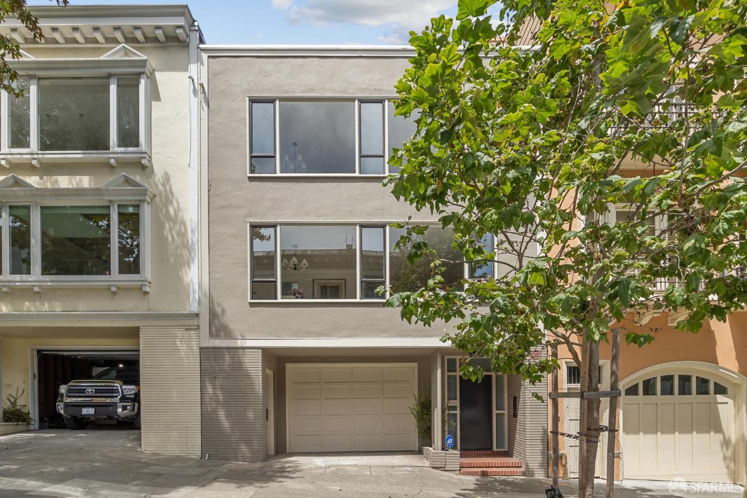3240 Clay Street