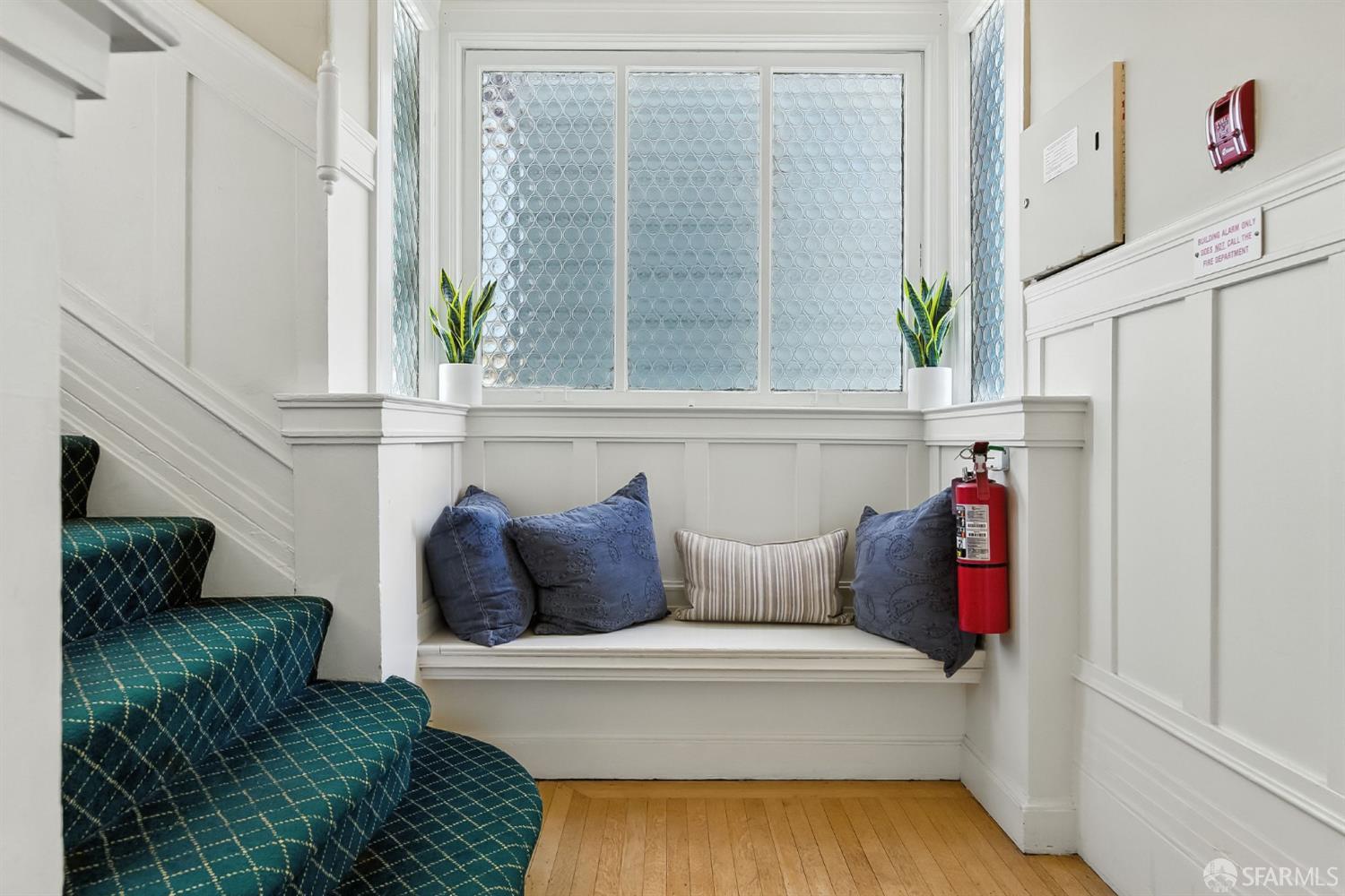 140 Divisadero Street # 5