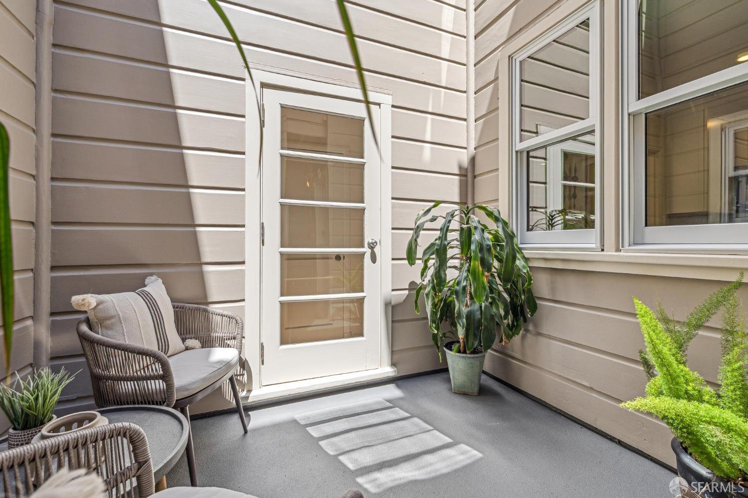 1114 Dolores Street