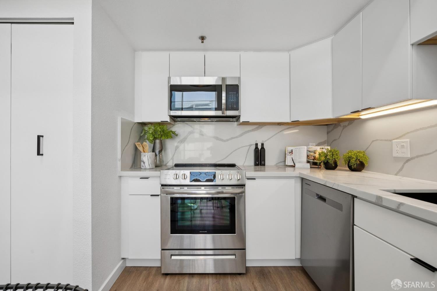 175 Bluxome Street # 301