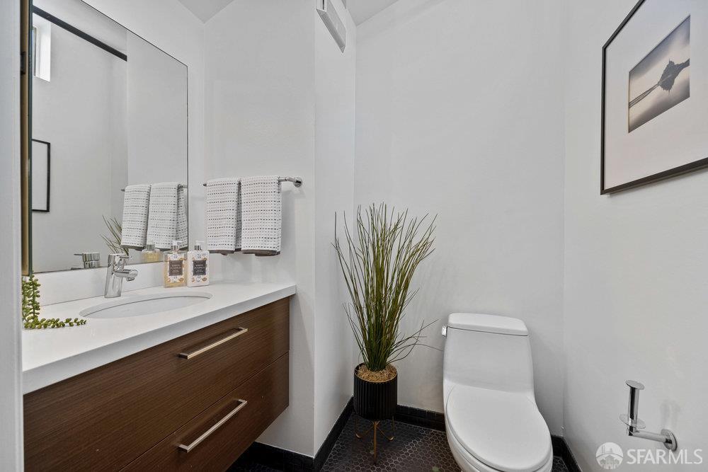 461 2nd Street # 302C