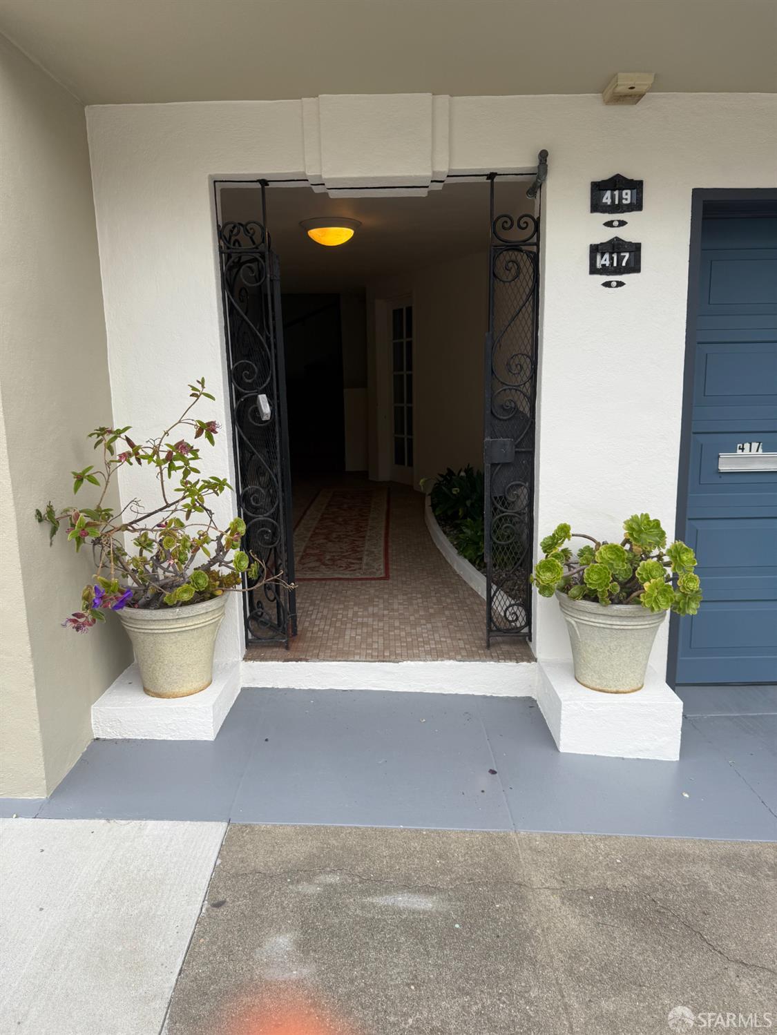 417-419 Eureka Street