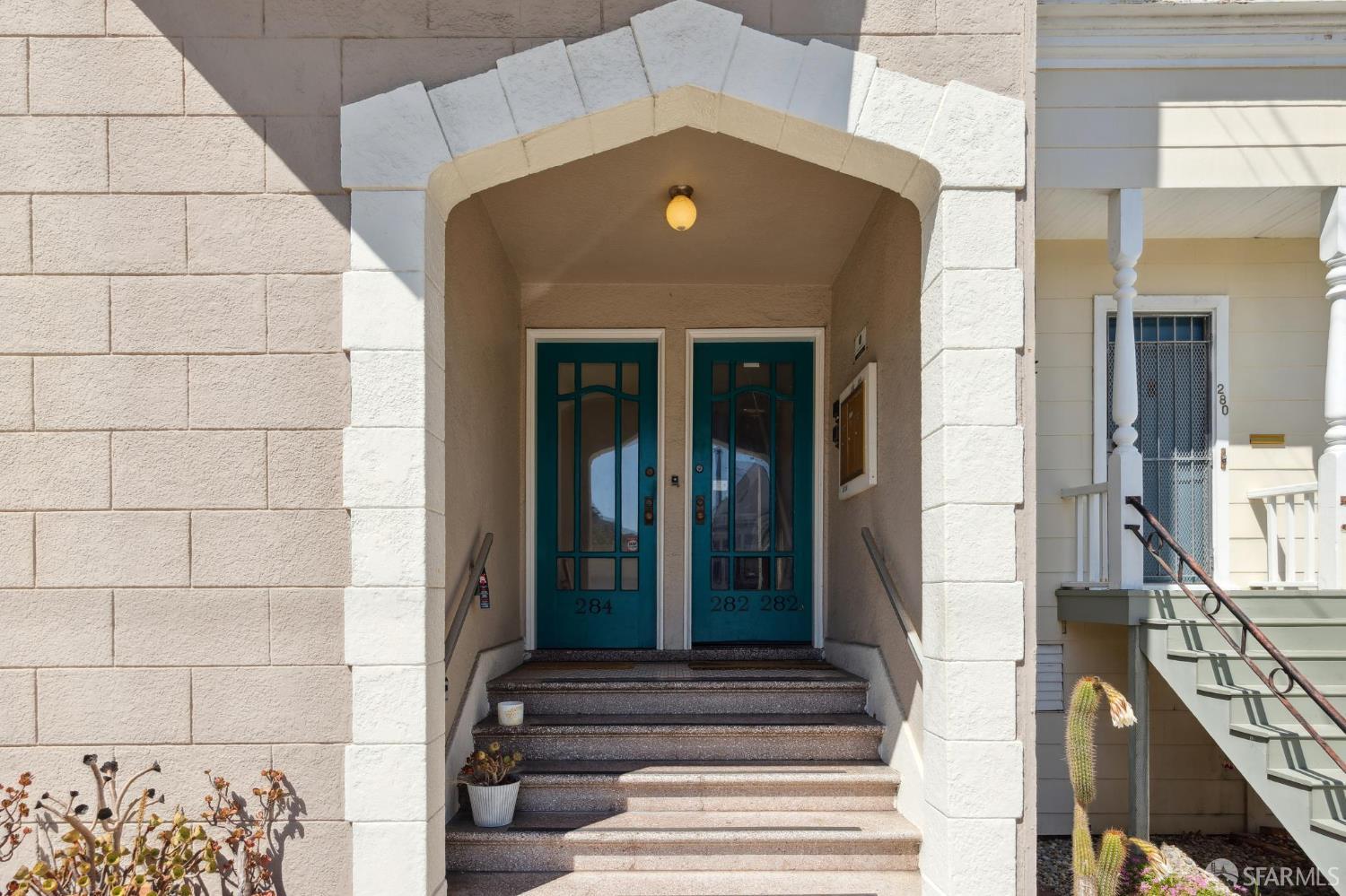 1541-1543 Sanchez Street