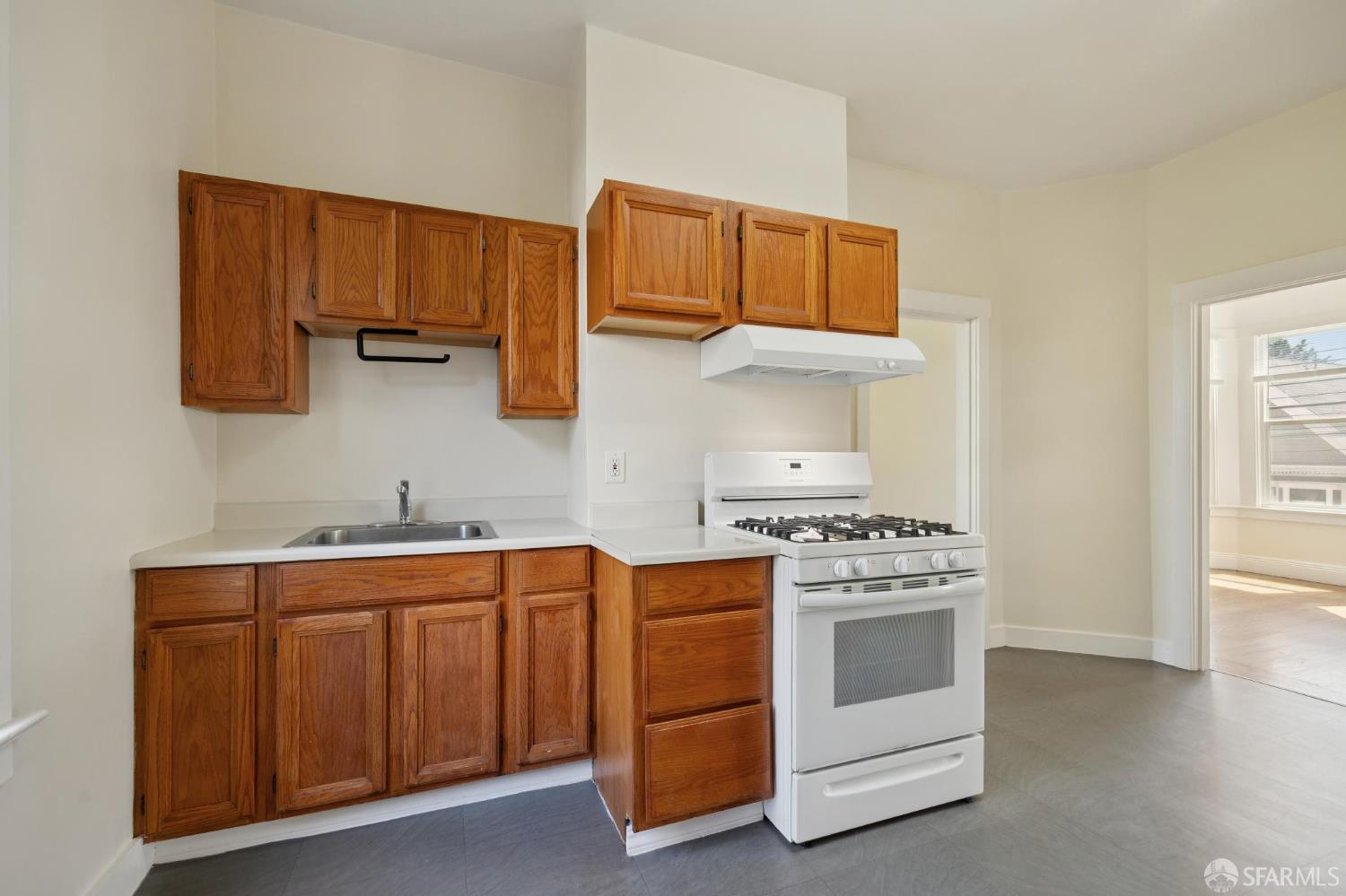 1541-1543 Sanchez Street