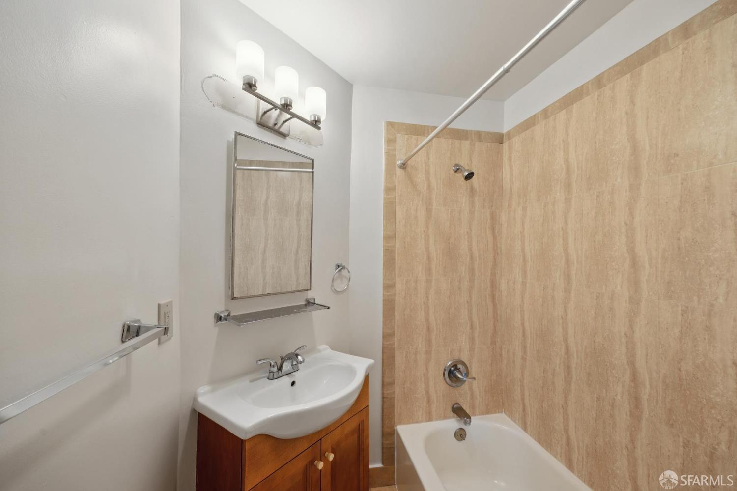 1541-1543 Sanchez Street