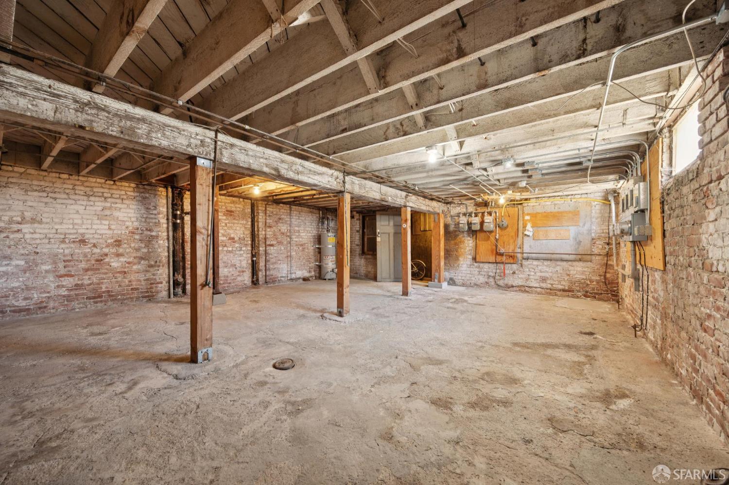 1541-1543 Sanchez Street