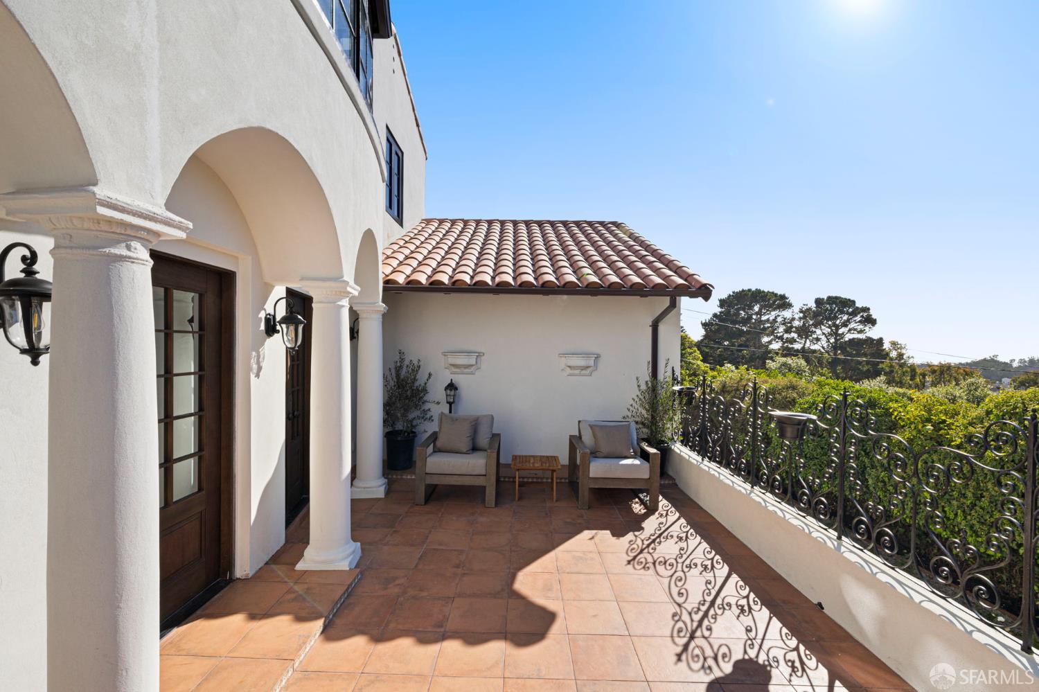 44 Yerba Buena Avenue