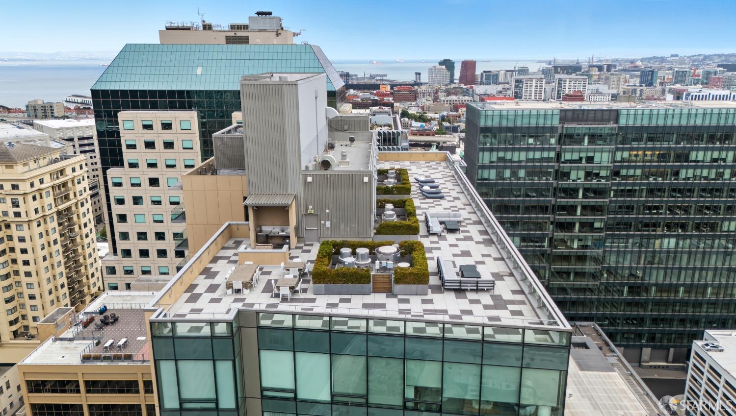 1 Hawthorne Street # 6E