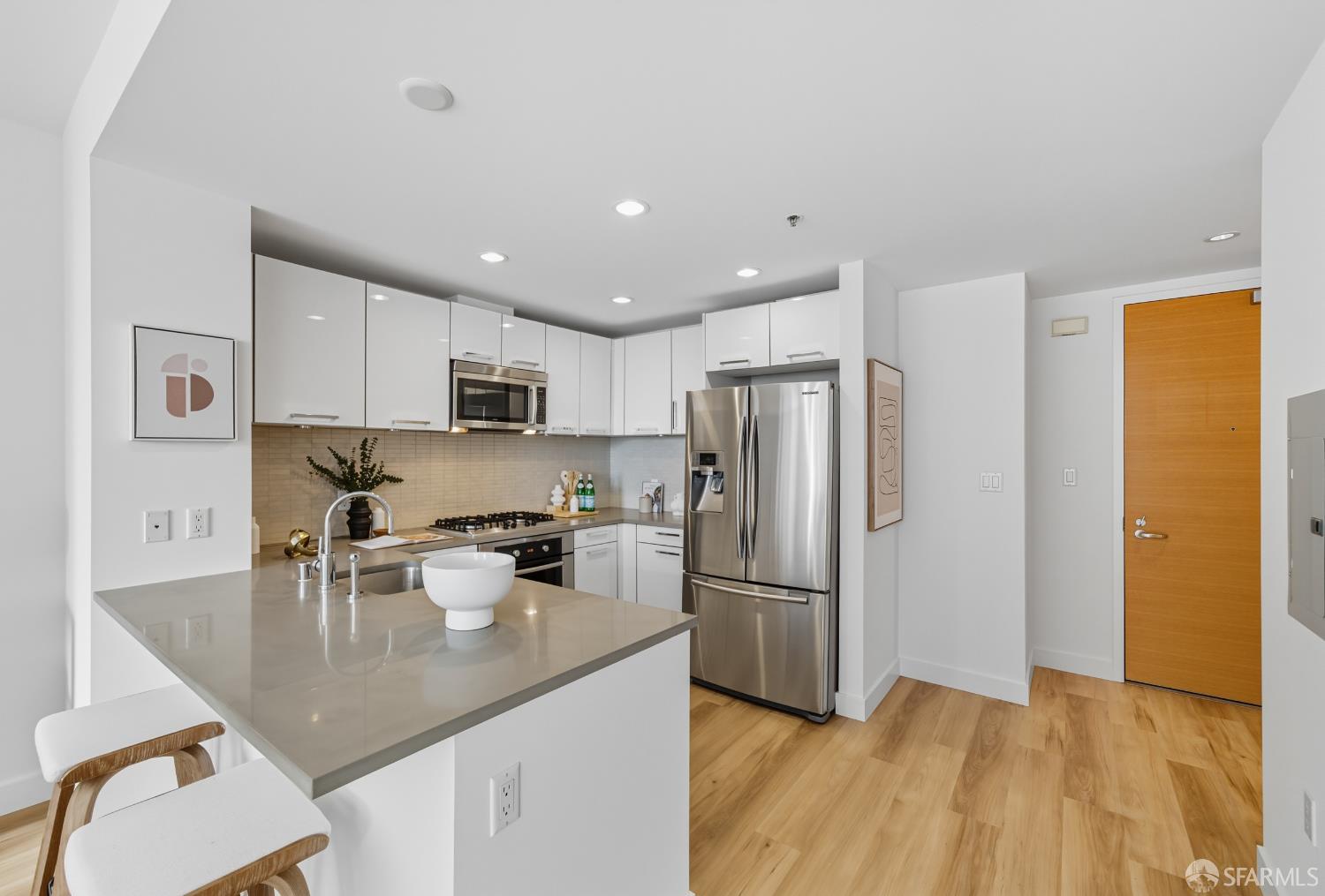 1 Hawthorne Street # 6E