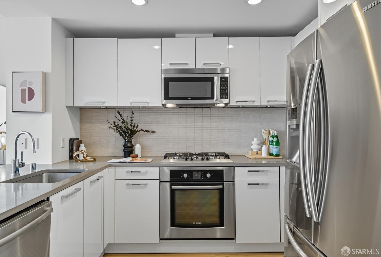 1 Hawthorne Street # 6E