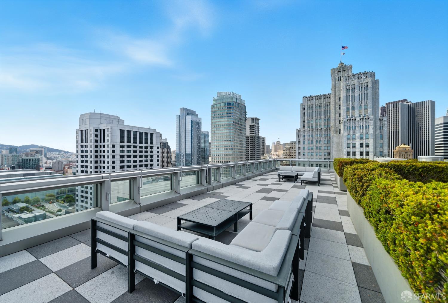 1 Hawthorne Street # 6E