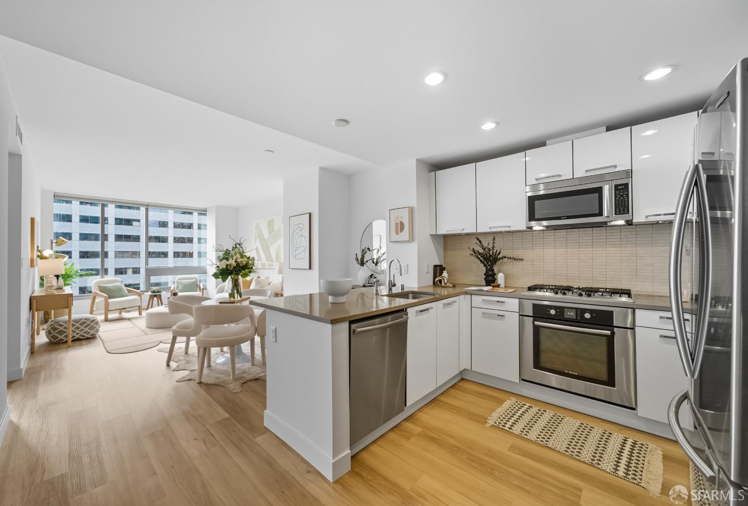 1 Hawthorne Street # 6E