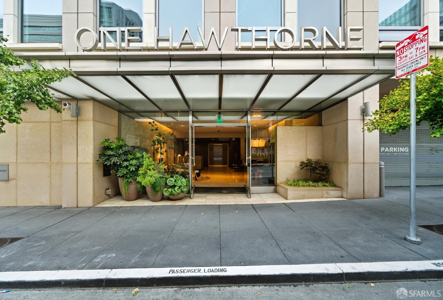 1 Hawthorne Street # 6E