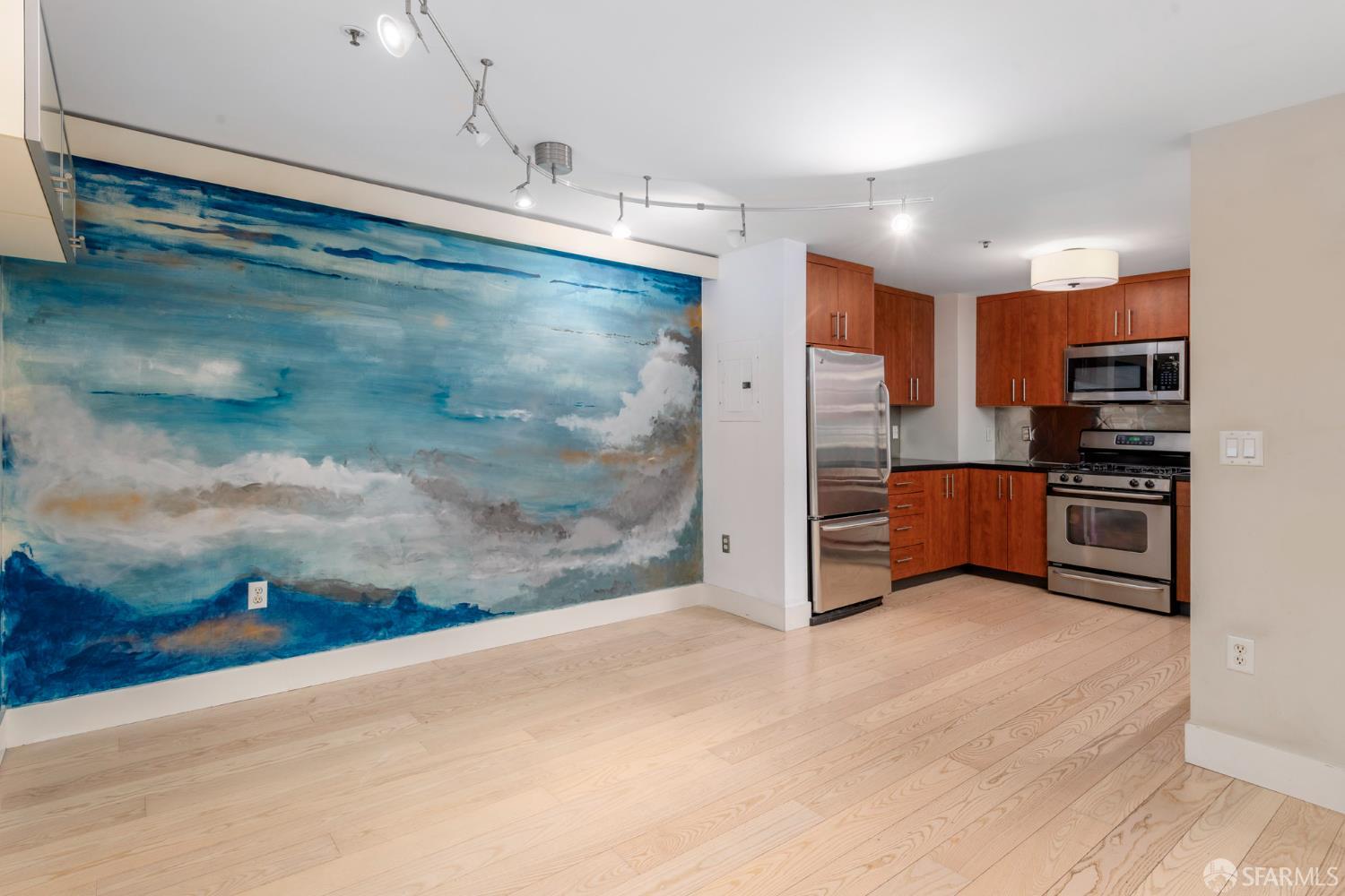 1221 Harrison Street # 6